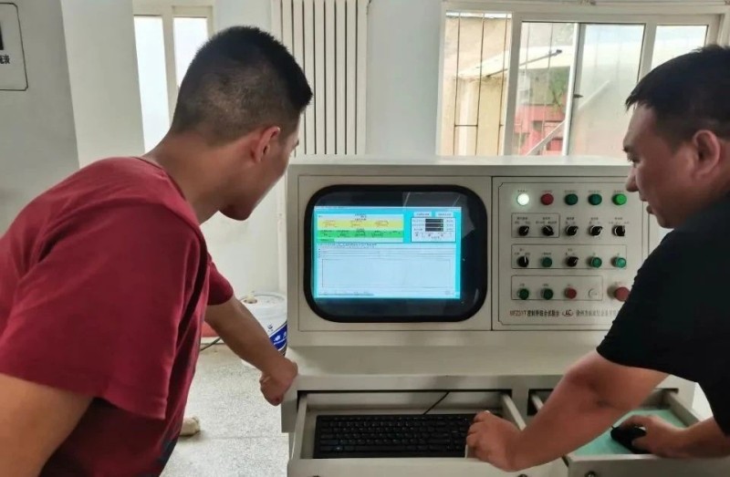 Qingdao Ruichen Seal fullførte CSH-X-05 PTFE Oil Seal Test